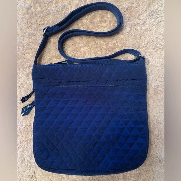 β€οΈ 3/$15 Vera Bradley Dark Blue Crossbody Bag - Picture 2 of 3